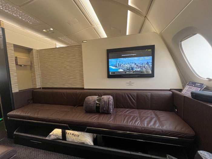 Etihad First Class Apartments Bench/Bed