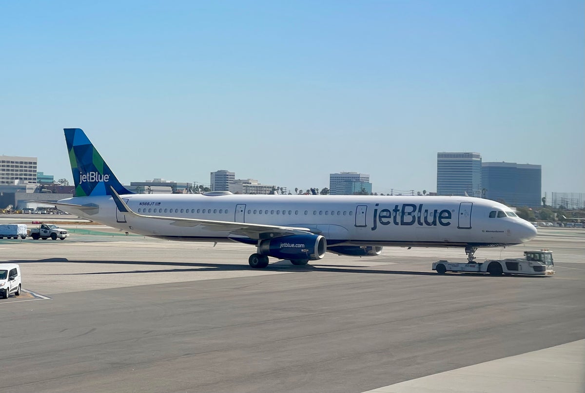 Federal Judge Blocks JetBlue From Acquiring Spirit Airlines