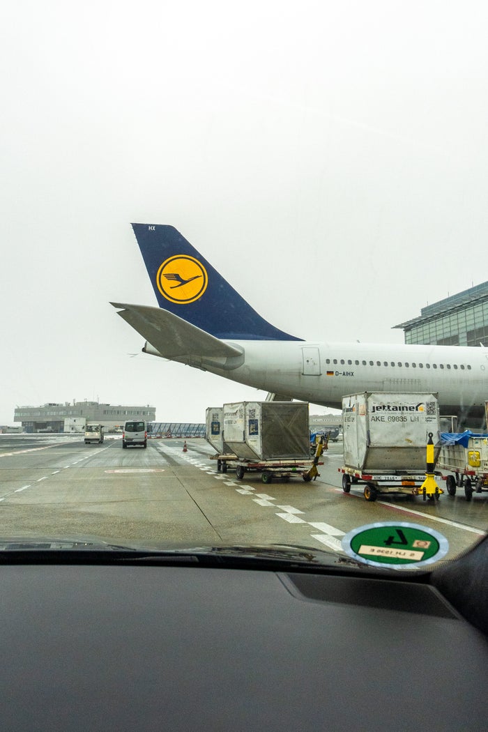 LH F porsche transfer LH F porsche transfer