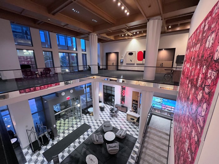 Lobby and art gallery at Le Meridien Columbus The Joseph Lobby and art gallery at Le Meridien Columbus The Joseph