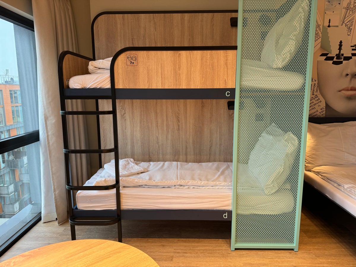 MEININGER Krakow Centrum family room bunk beds