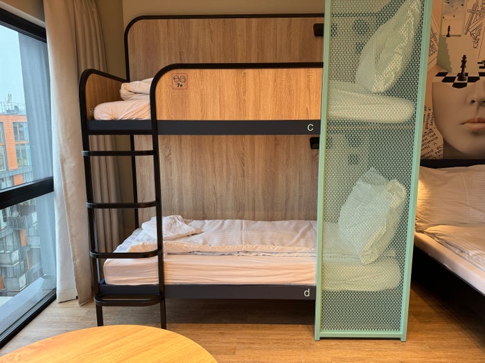 MEININGER Krakow Centrum family room bunk beds