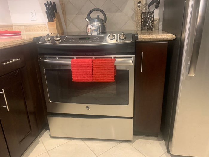 Marriotts Grand Chateau Las Vegas 2BR Villa kitchen oven Marriotts Grand Chateau Las Vegas 2BR Villa kitchen oven