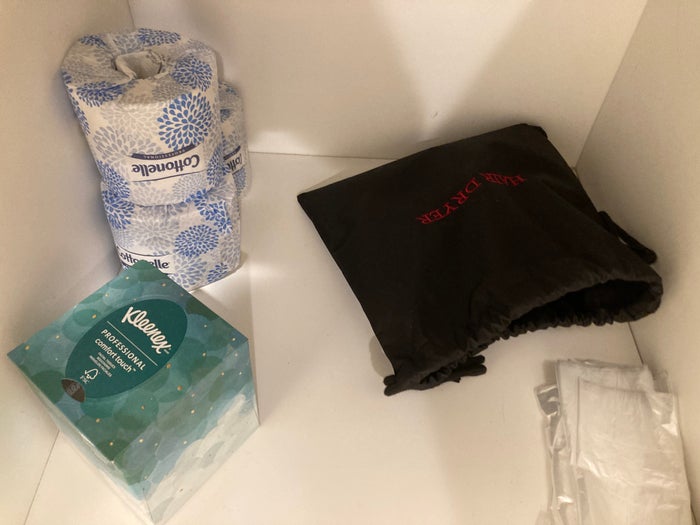 Marriotts Grand Chateau Las Vegas 2BR master bathroom supplies Marriotts Grand Chateau Las Vegas 2BR master bathroom supplies