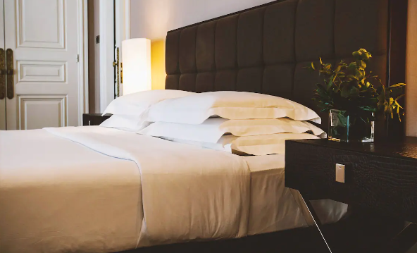 Park Hyatt London River Thames room