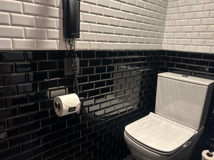 Principal toilet