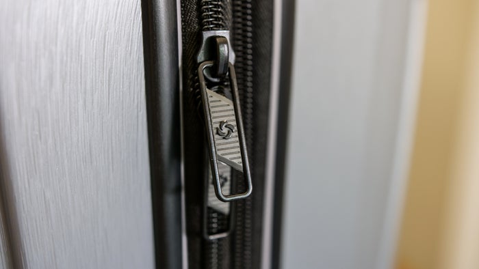 Samsonite Centric 2 zippers