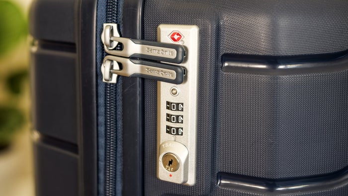 Samsonite Flux Hardside lock Samsonite Flux Hardside lock