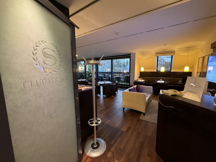 Sheraton Salzburg Club Door