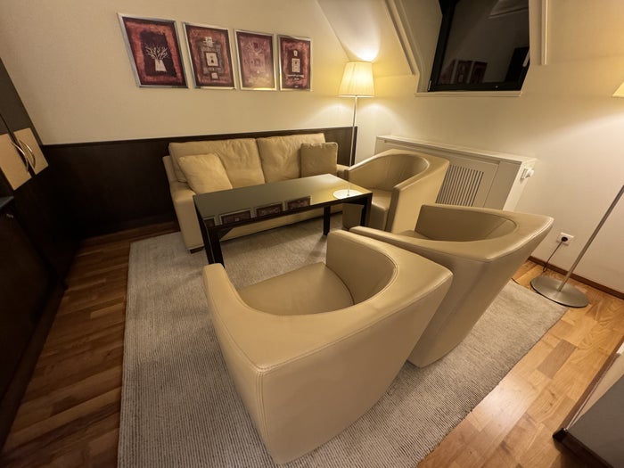 Sheraton Salzburg Living Room Couches 