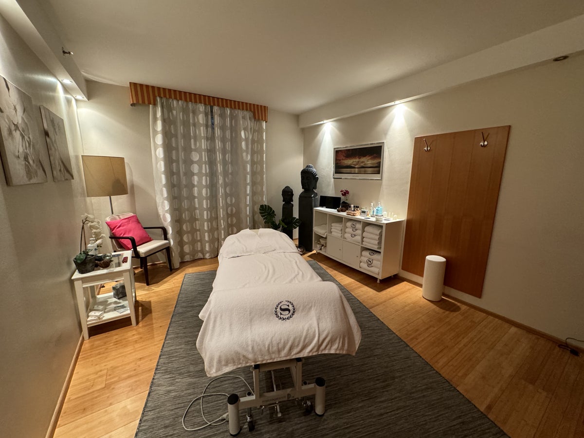Sheraton Salzburg Massage Room 