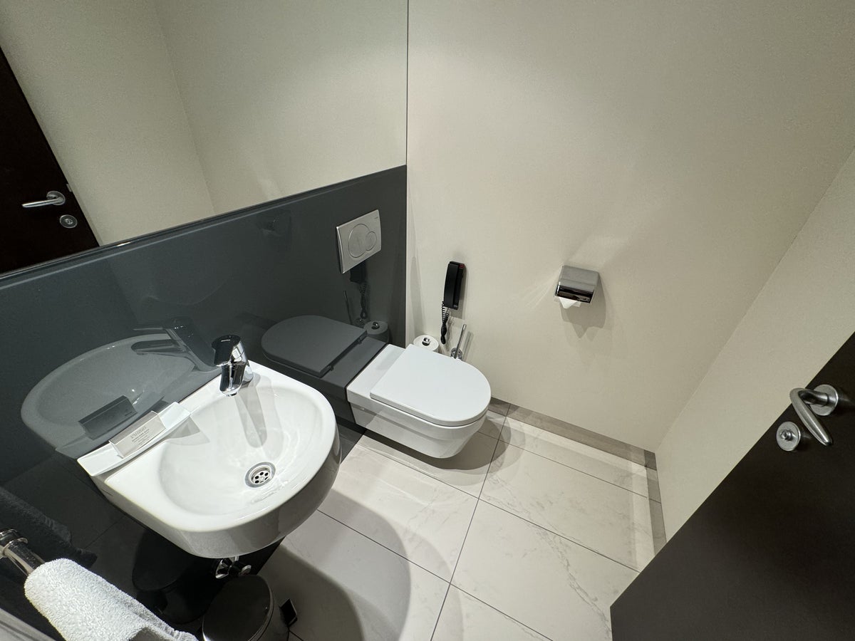 Sheraton Salzburg Suite Toilet 