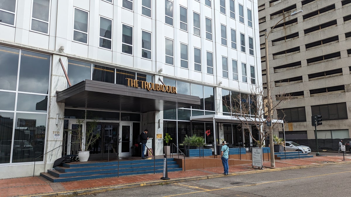 The Troubadour Hotel New Orleans front entrance daytime