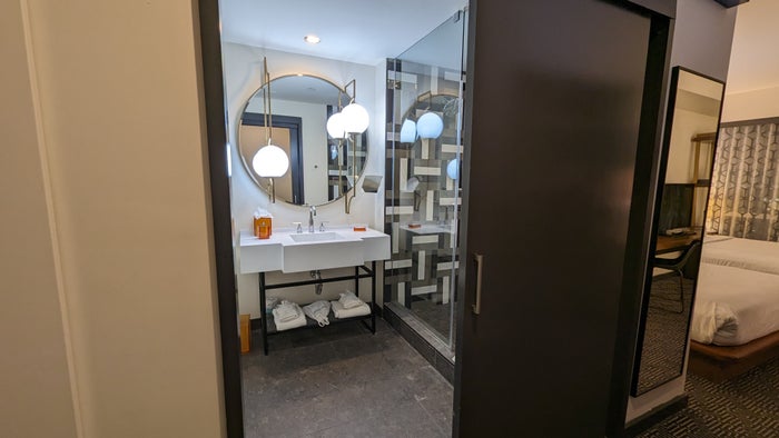 The Troubadour Hotel New Orleans guestroom bathroom entrance The Troubadour Hotel New Orleans guestroom bathroom entrance