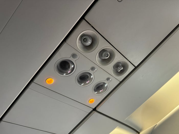 Wizz Air CPH GDN air vents lights Wizz Air CPH GDN air vents lights