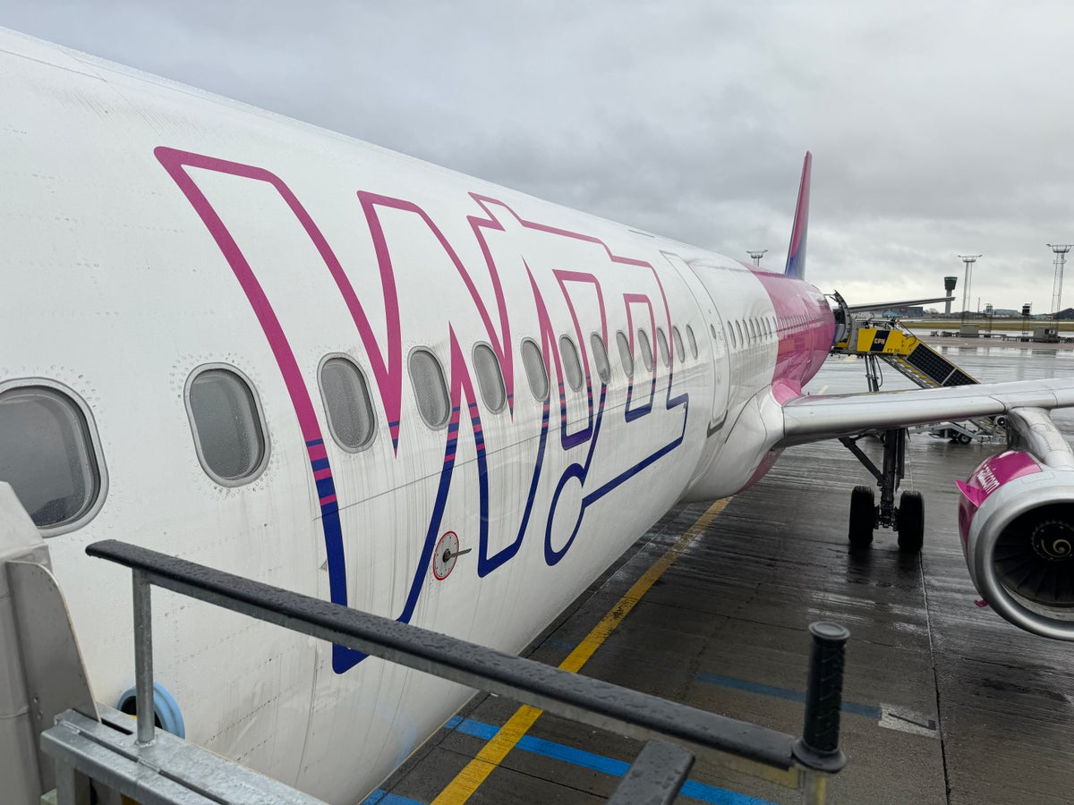 Wizz Air CPH GDN plane exterior