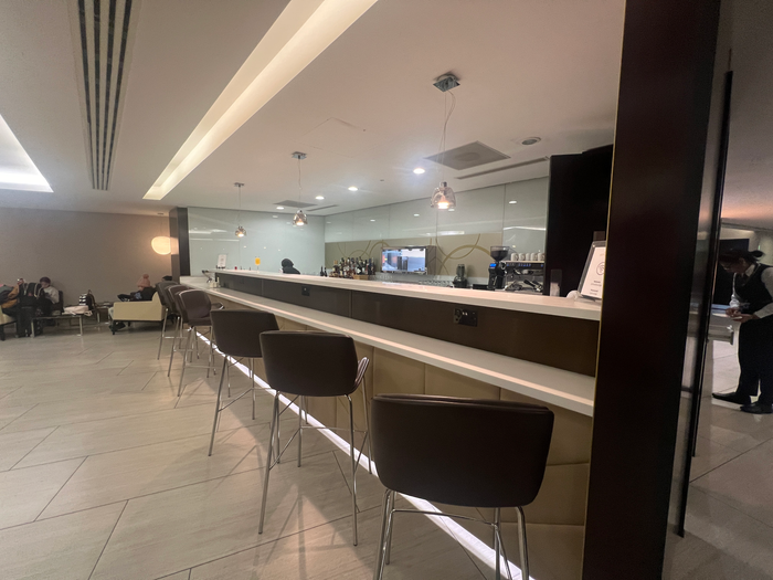 Etihad Lounge LHR Bar