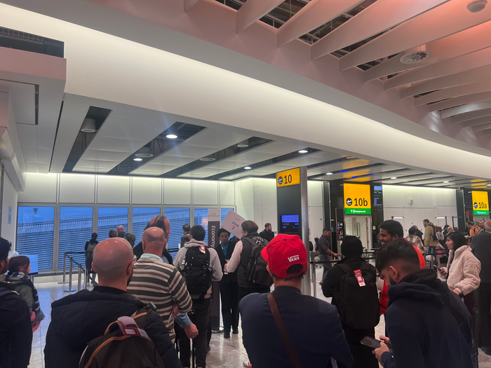 LHR Etihad Airways Boarding Gate