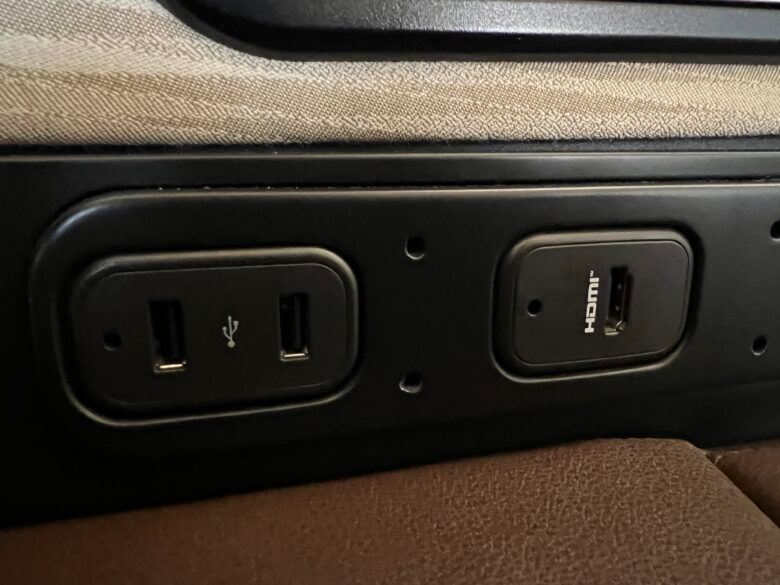 Etihad A380 First Class Apartment USB/HDMI outlet port