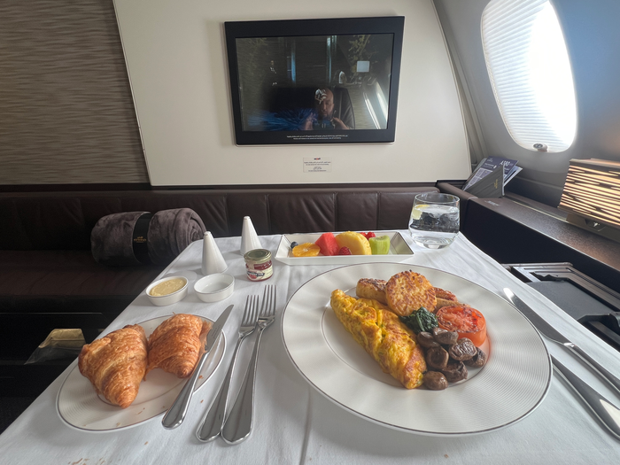 Etihad First Class Apartment Breakfast image 35