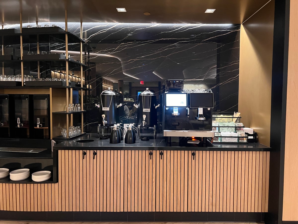 Chase Sapphire Lounge JFK coffee machine