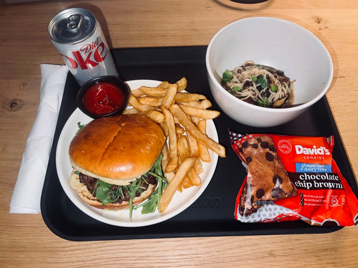 Chase Sapphire Lounge JFK main food meal burger and noodles Chase Sapphire Lounge JFK main food meal burger and noodles