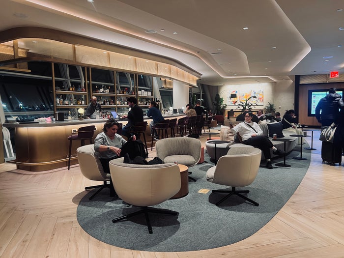 Chase Sapphire Lounge JFK seating open main Chase Sapphire Lounge JFK seating open main