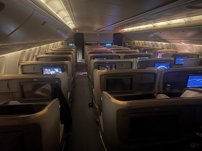 Singapore business 777 entire business class cabin from back Singapore business 777 entire business class cabin from back