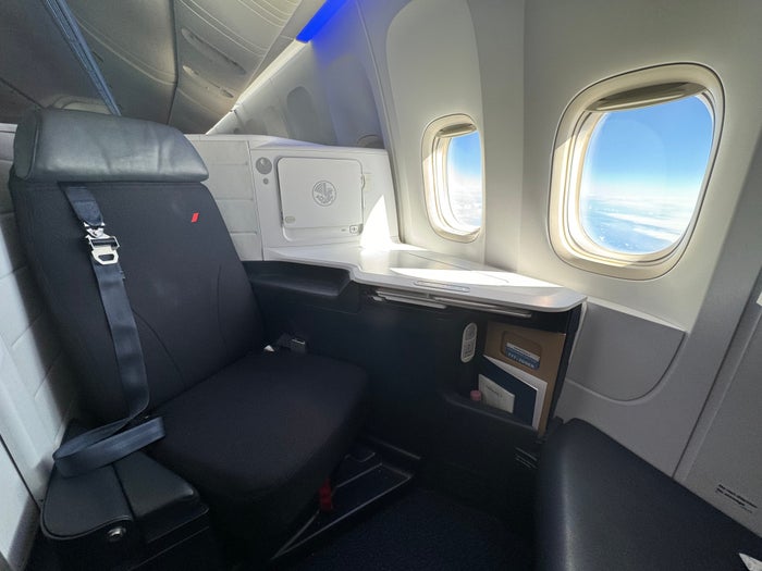 Air France new business class seat on the Boeing 777 300 Air France new business class seat on the Boeing 777 300