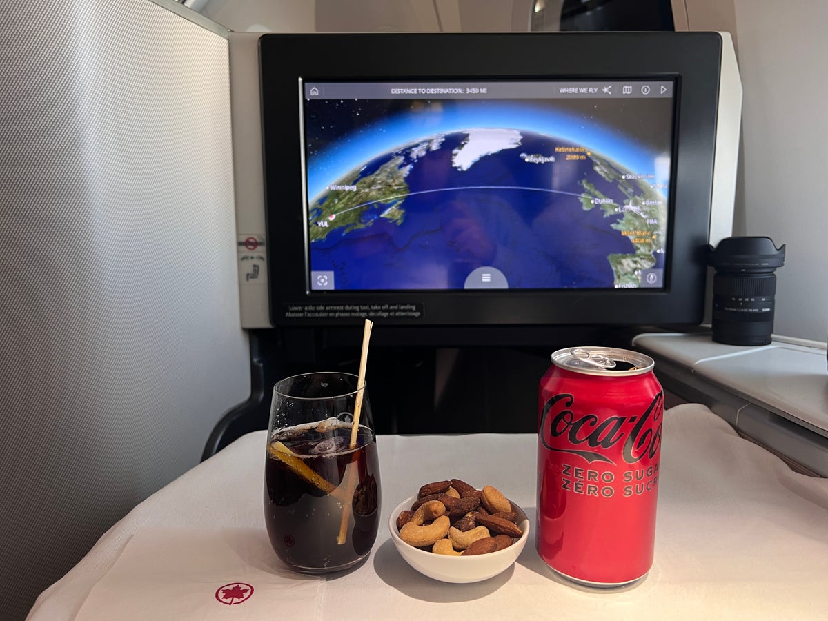Air Canada business class welcome nuts and drinks