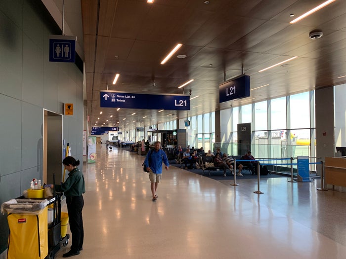Chicago ORD L Gates