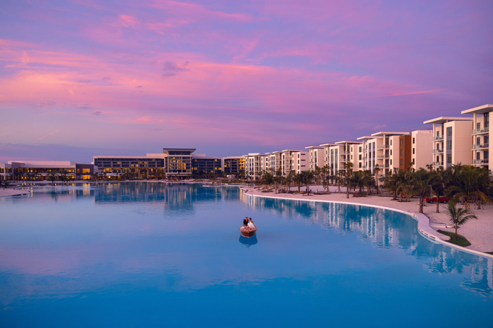 This New Orlando Resort Has a Beach, Lagoon, and 10,000 Guest Rooms