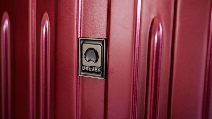 Delsey Titanium Material