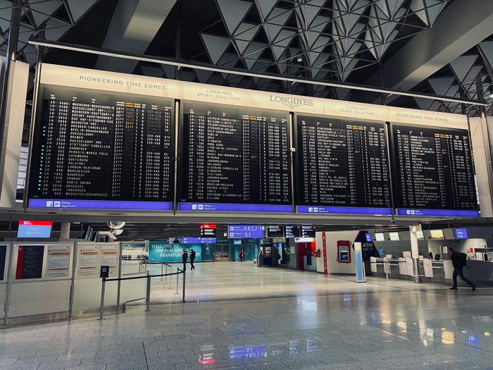 Frankfurt airport flights