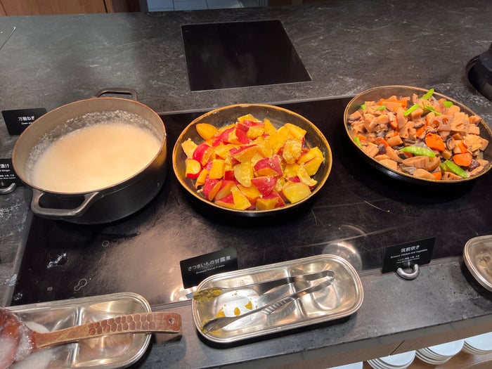Hilton Tokyo Bay breakfast sweet potato and braised chicken