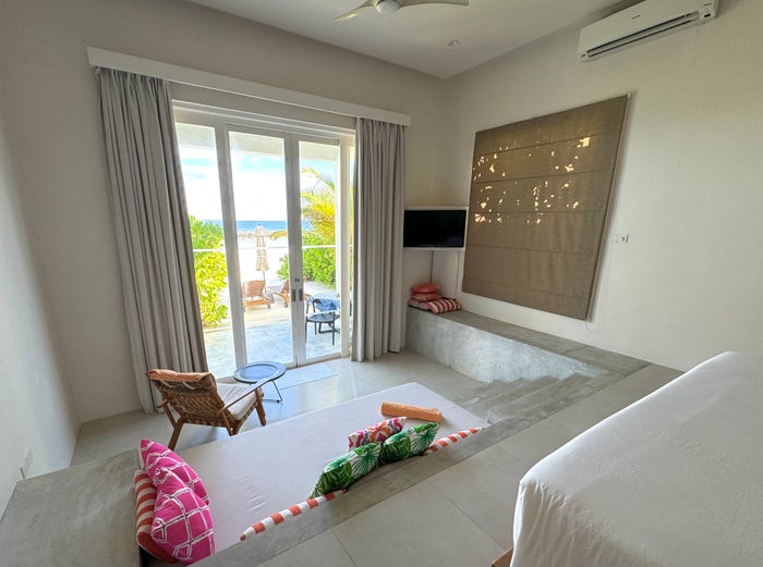 Iru Veli bedroom space Iru Veli bedroom space