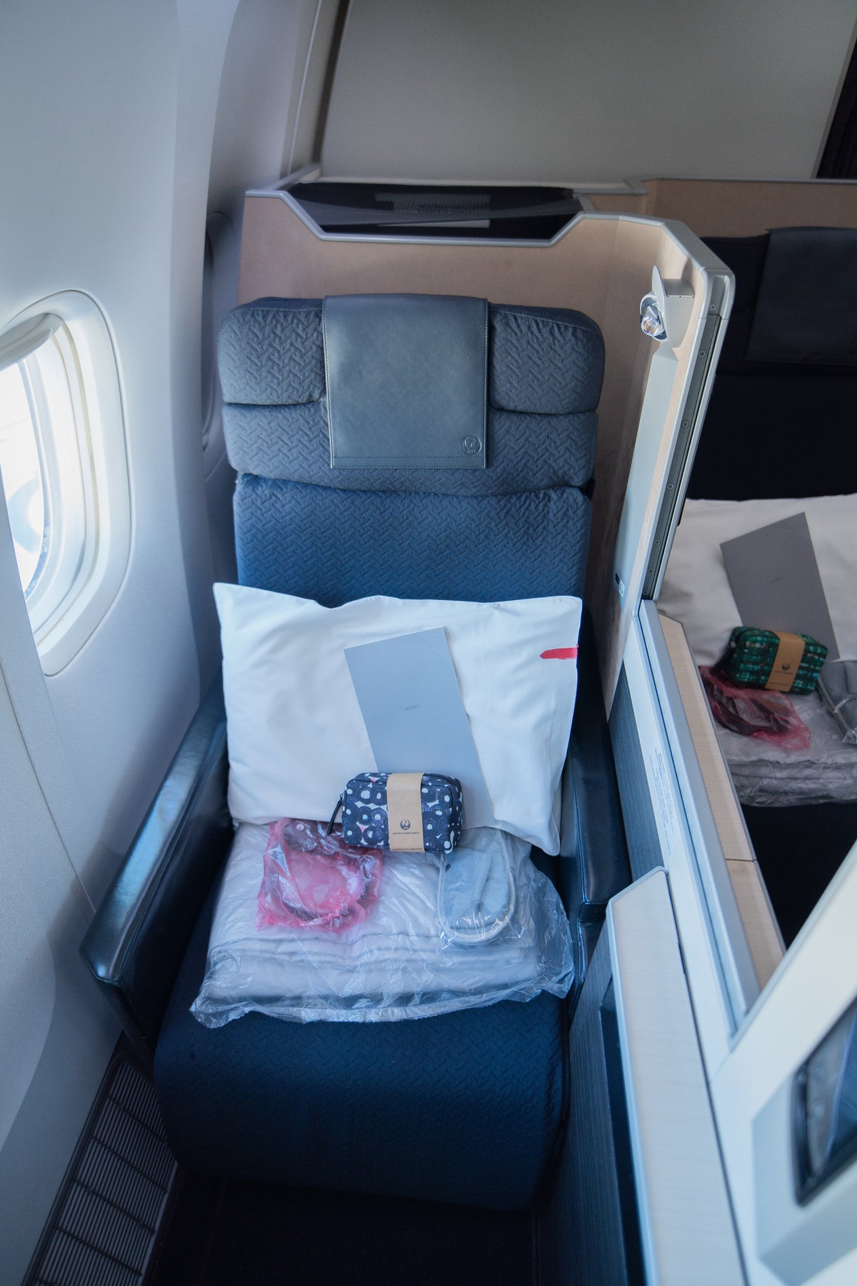 Japan Airlines business class 777 seat 12K