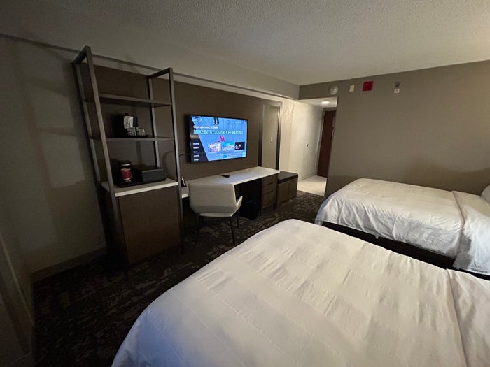 Marriott Albany bedroom left Marriott Albany bedroom left