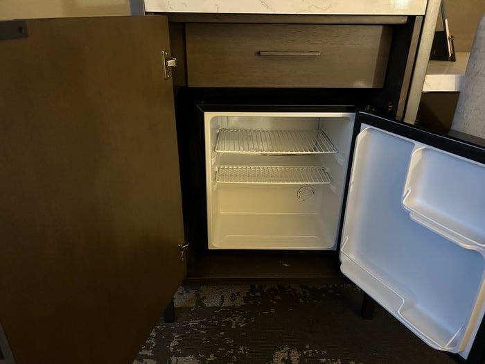Marriott Albany minifridge Marriott Albany minifridge