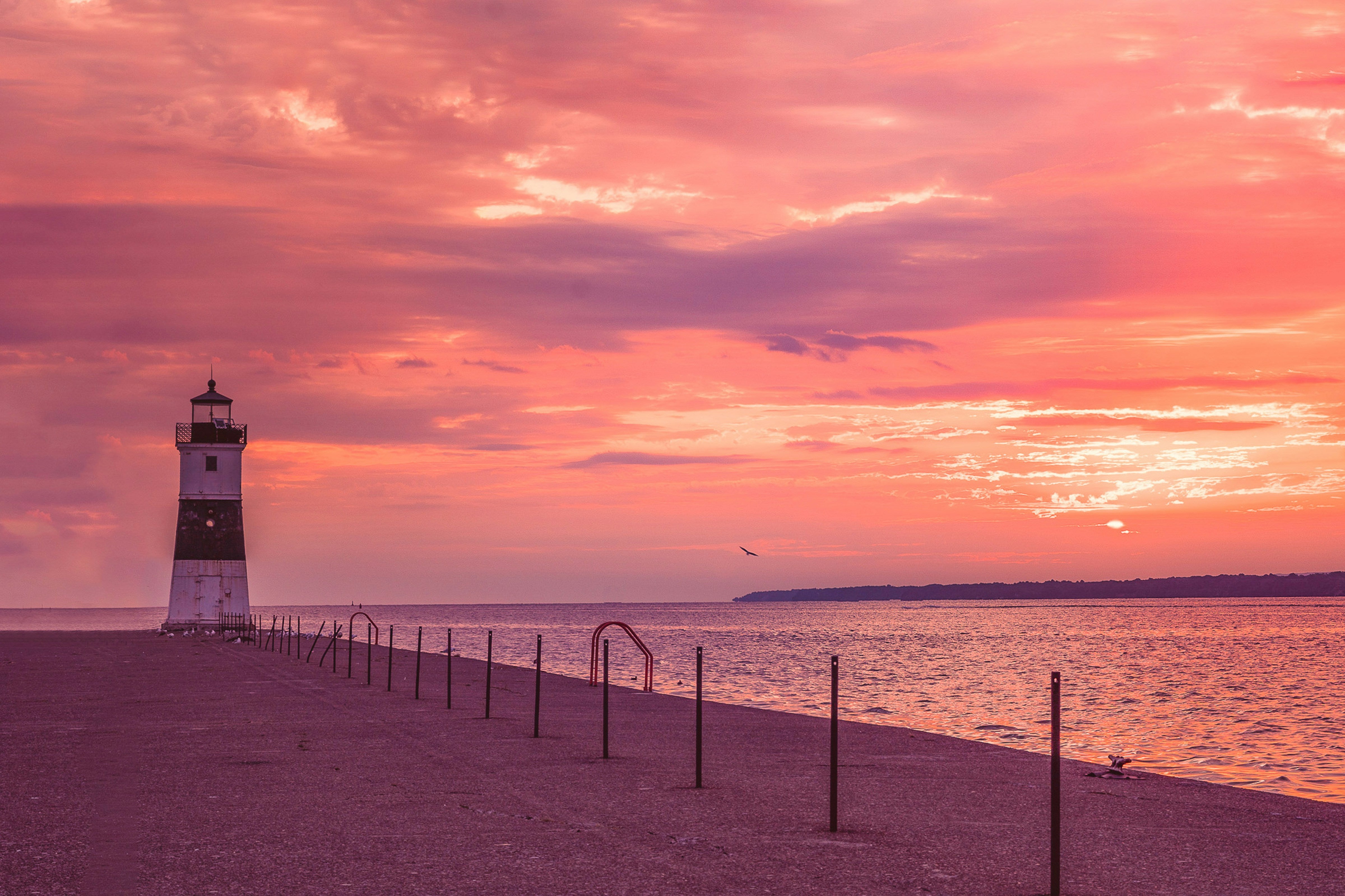 Presque Isle State Park Guide - Lighthouse, Hiking & More [2024]