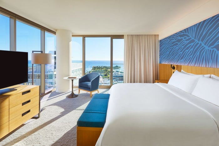 Renaissance Honolulu guest room Renaissance Honolulu guest room