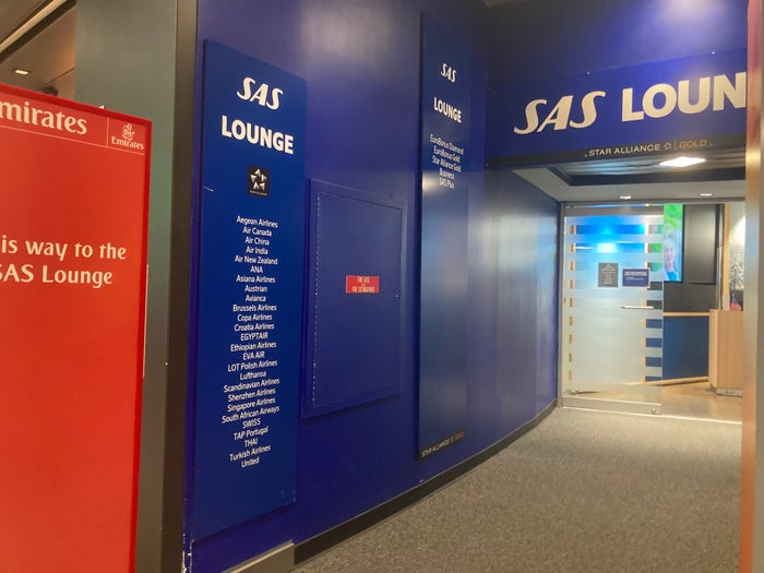 SAS Lounge entrance EWR Newark SAS Lounge entrance EWR Newark