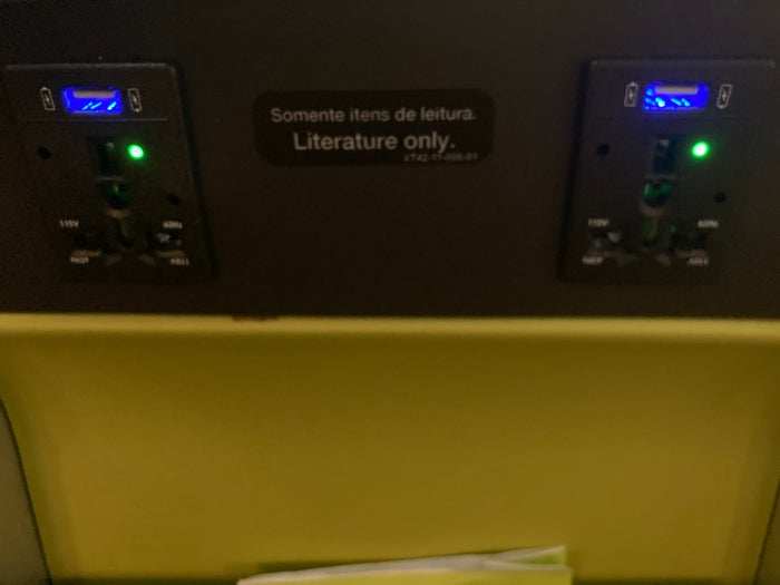 TAP Air Portugal A321LR neo business class EWR LIS outlets TAP Air Portugal A321LR neo business class EWR LIS outlets