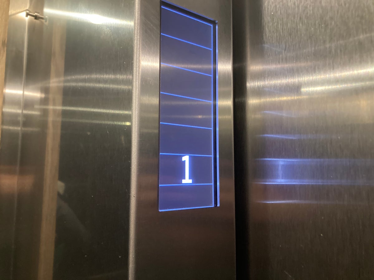 Thompson Washington DC floor number in elevator