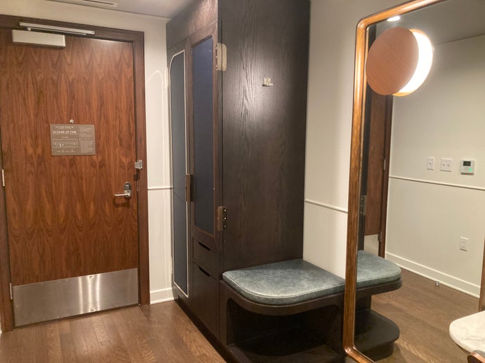 Thompson Washington DC junior suite entry and closet Thompson Washington DC junior suite entry and closet