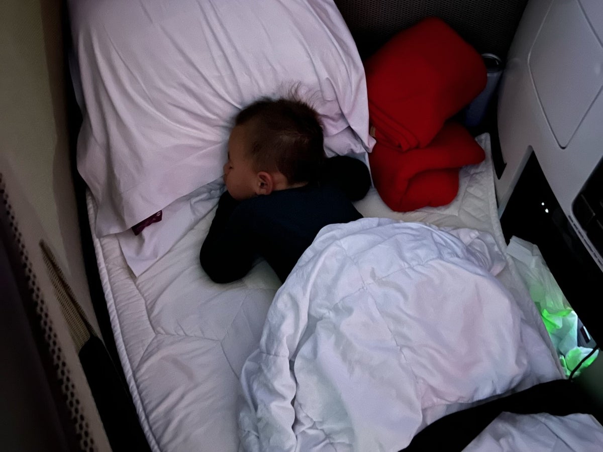 Virgin Atlantic Boeing 787-9 Upper Class Review … With a Toddler [LAX to LHR]