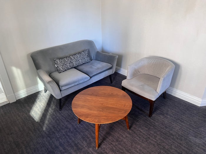 Hyatt Dream Midtown room seating area