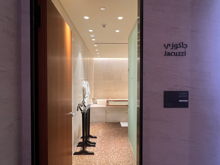 Al Safwa Lounge Spa Jacuzzi Al Safwa Lounge Spa Jacuzzi