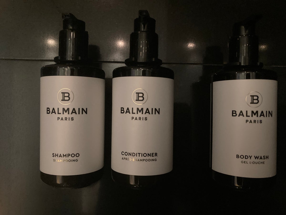 101 Hotel Reykjavik bathroom shower pump bottles