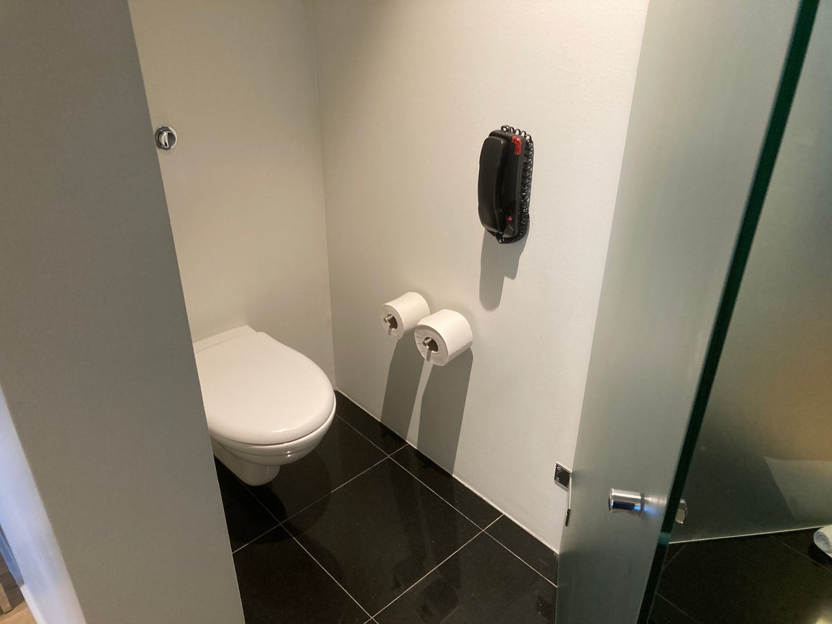 101 Hotel Reykjavik bathroom toilet